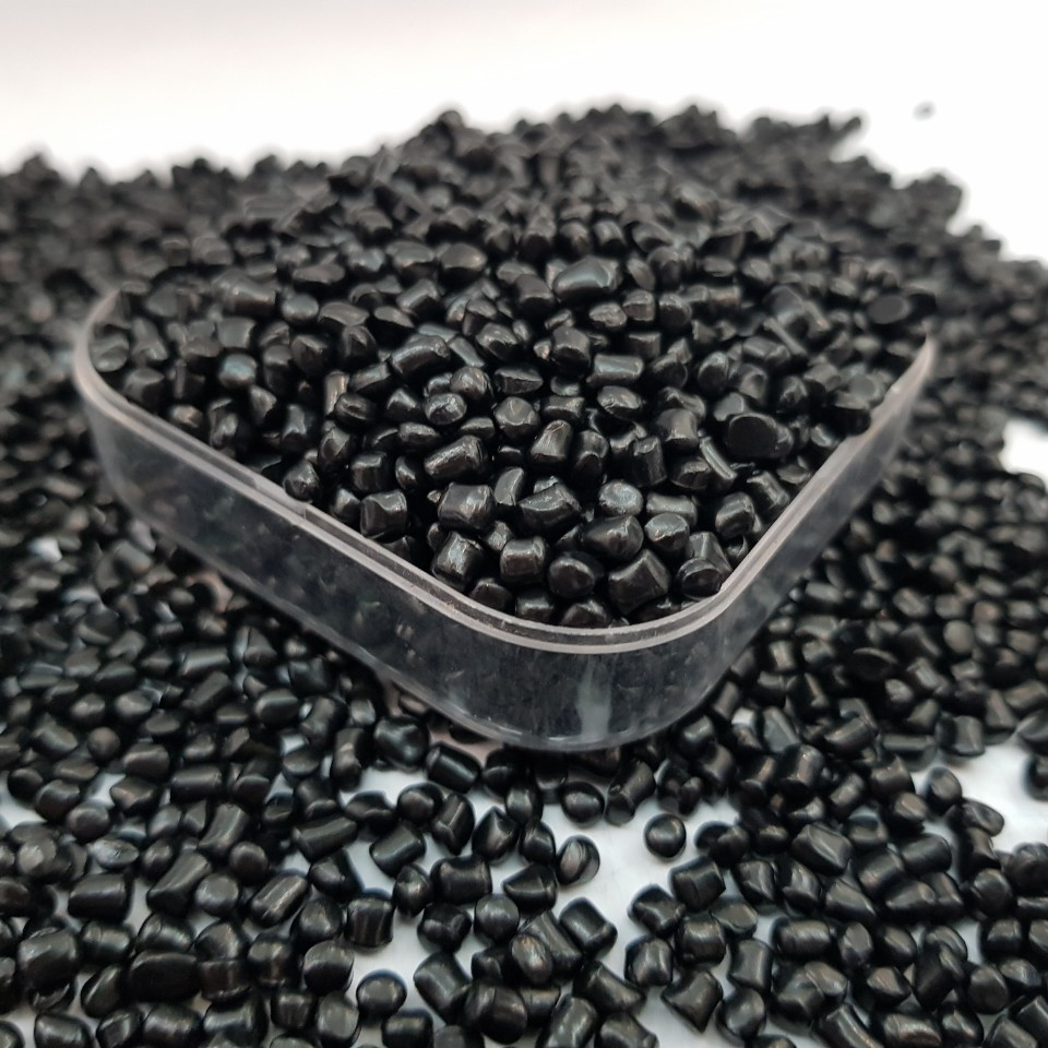 Main Black-Masterbatches 960 x 960